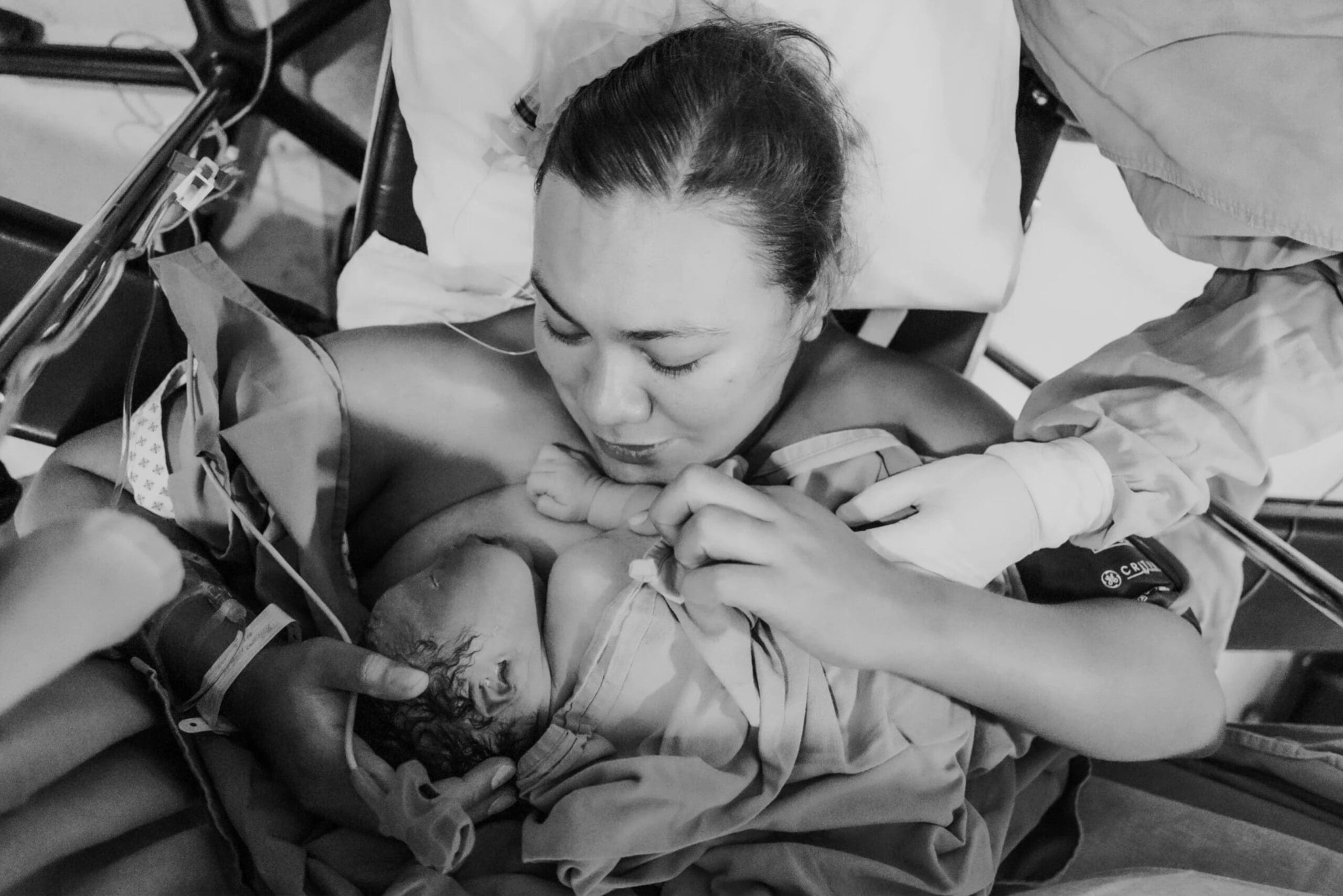 What to expect after having a baby, from a therapist who specializes in postpartum mental health, and a mom herself.